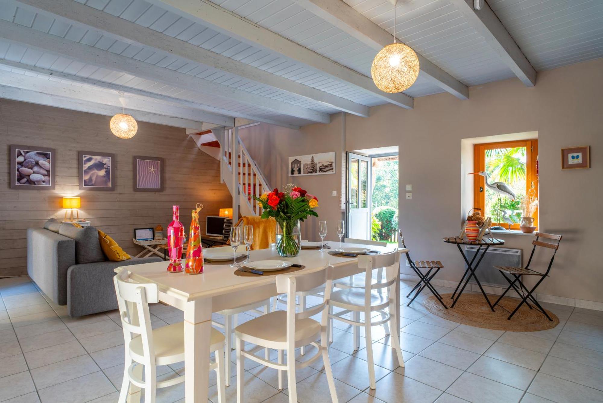 La Libellule - Charmante Maison Avec Jardin A Séné エクステリア 写真